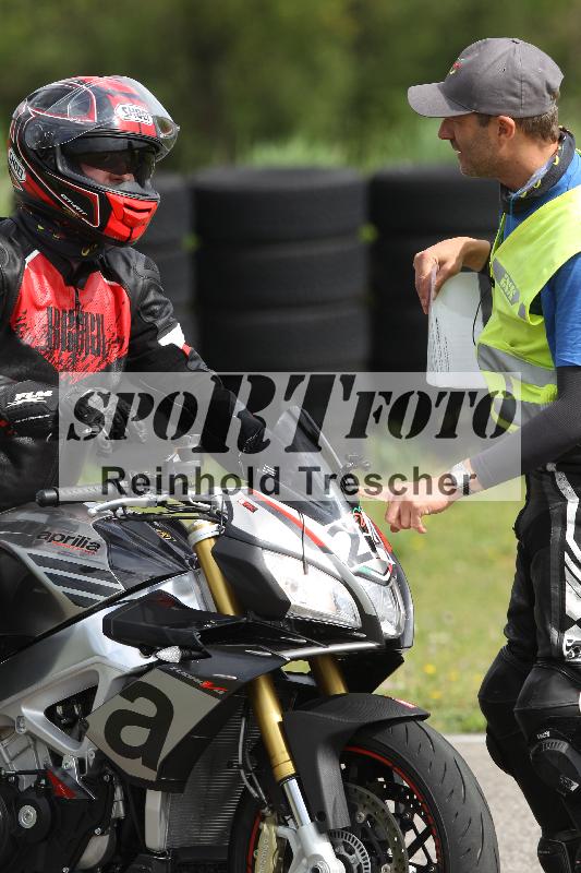 Archiv-2025/10 23.04.2025 Cornu Master School ADR/gruen-vert/24